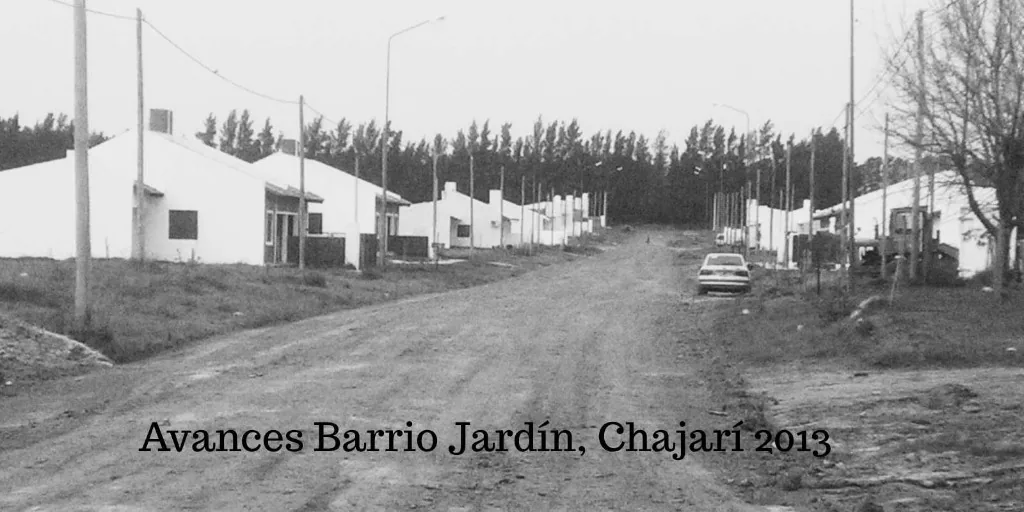 Avance de construccion en etapa de estructura, Barrio Jardin 2013