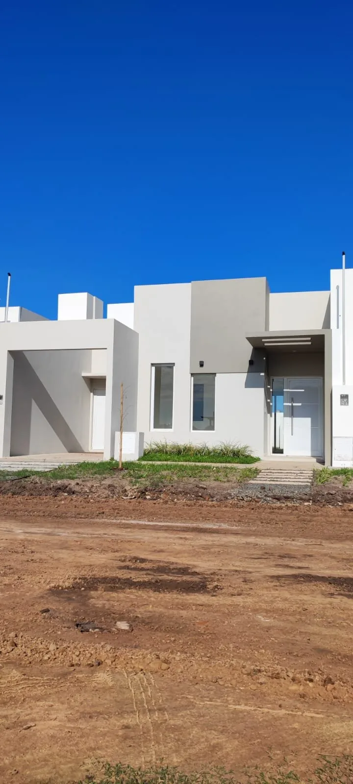 M12 — construir casa desde cero Chajarí — Pezzelatto Construcciones
