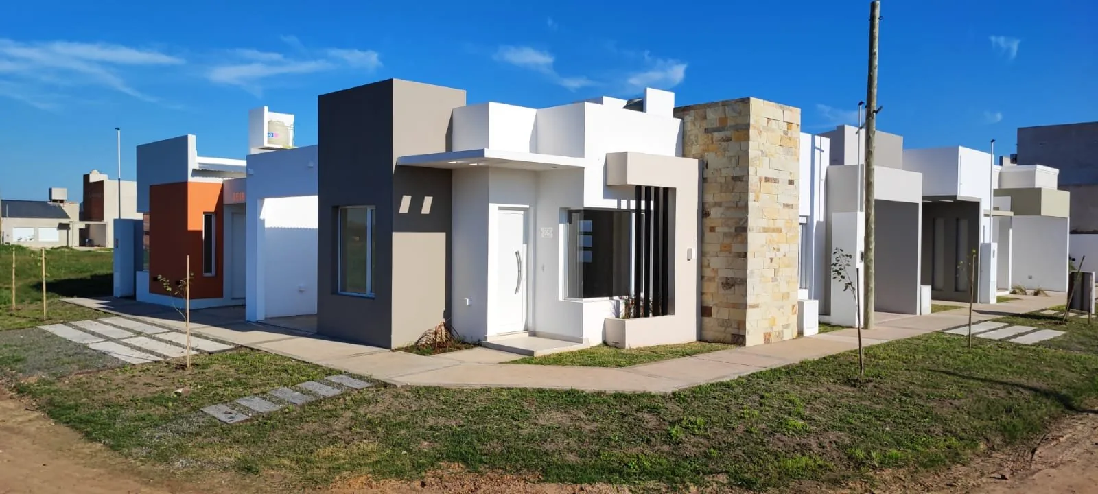 M12 — empresa constructora Chajarí — Pezzelatto Construcciones